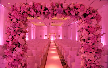 свадебная арка, оформление свадьбы, свадебные цветы, свадебная флористика, арка из цветов